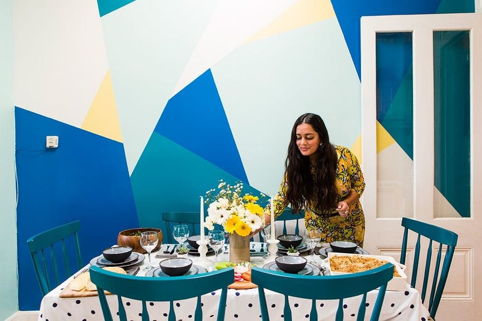 0-1-Anj-Placing-Flowers