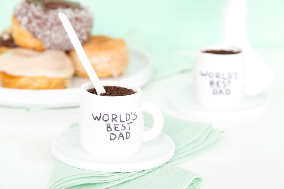 1-WorldsBestDadMugCakes