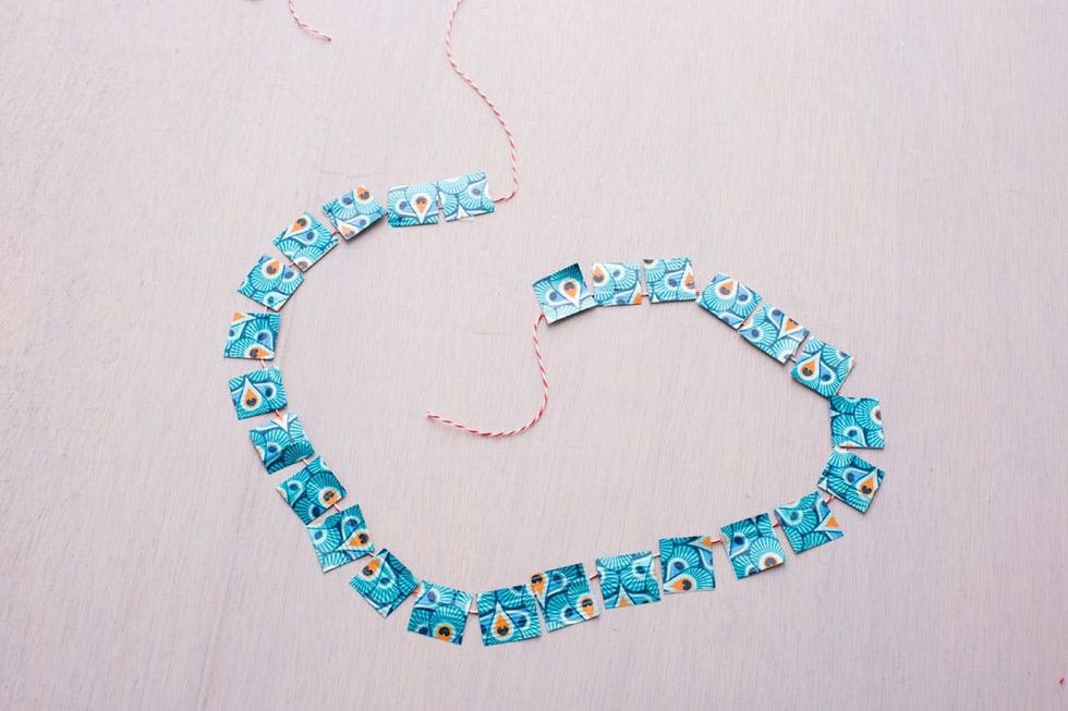 10-DIY-Garlands-Duct-Tape