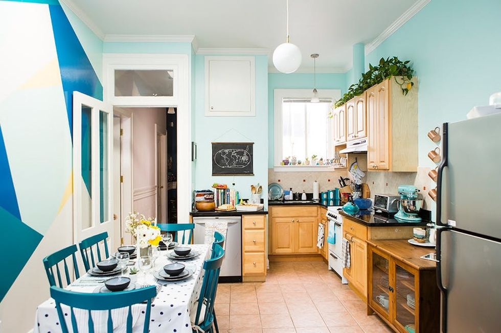 11-Kitchen-FacingSink