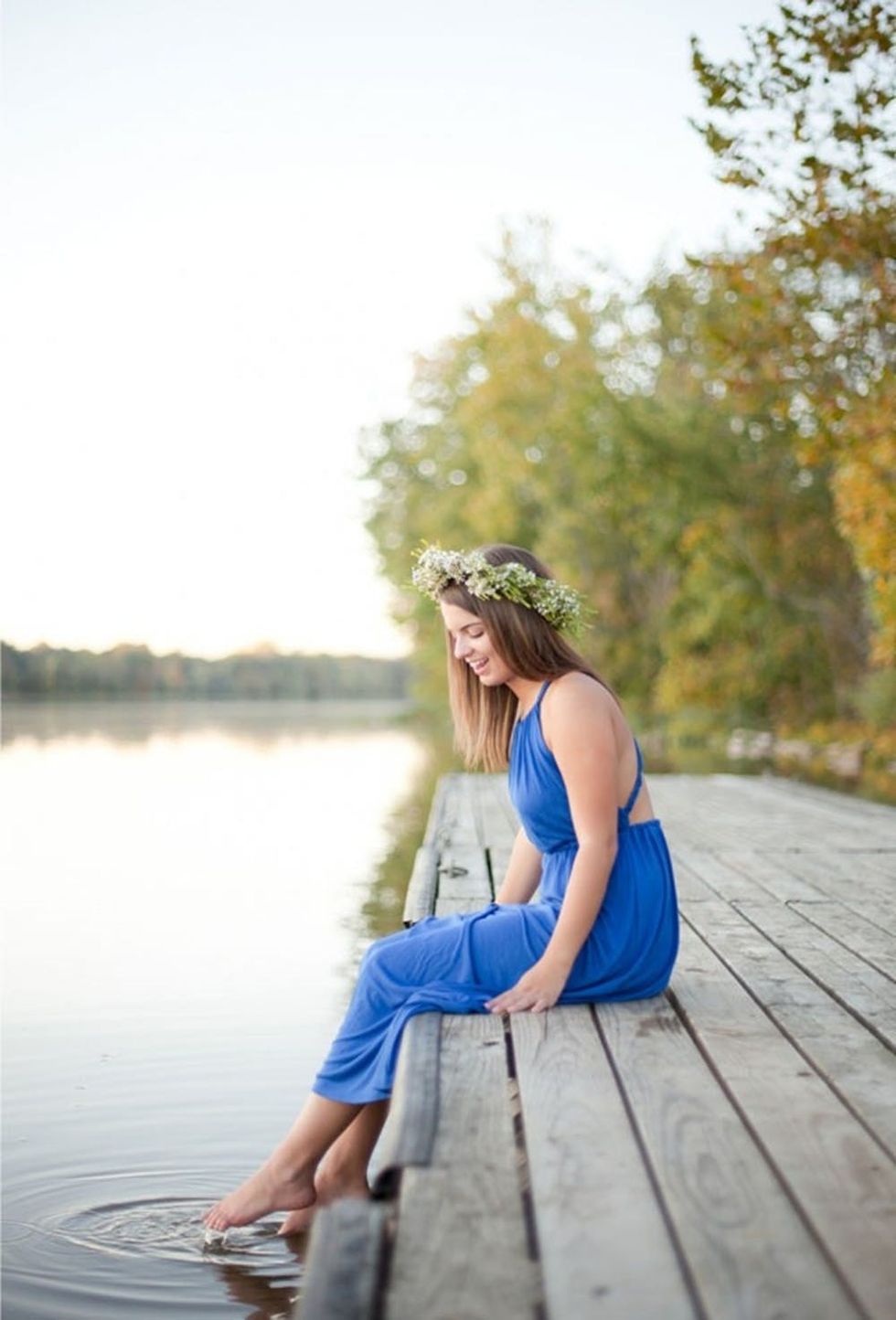 12-senior-pictures-on-the-dock