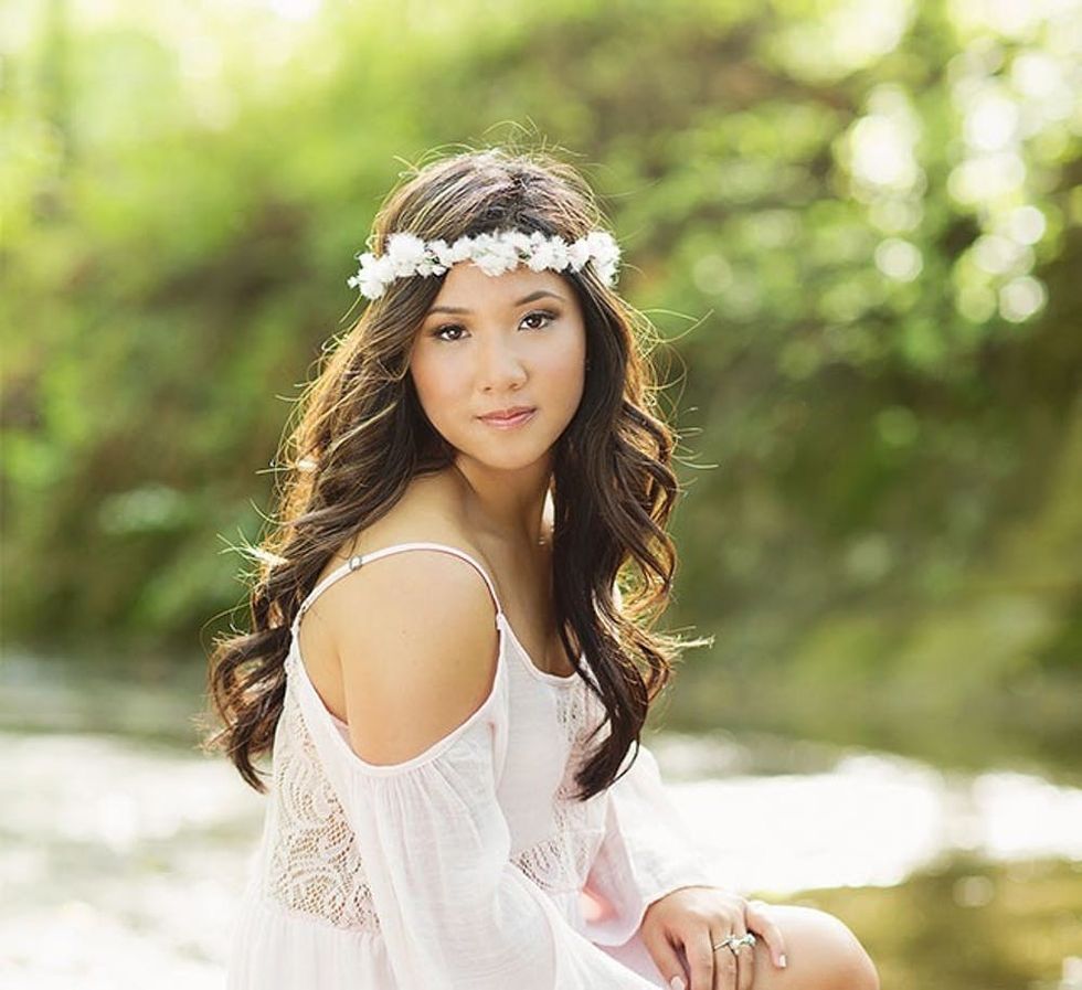 13-senior-pictures-flower-crown