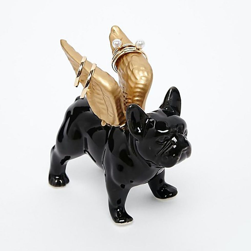 17-winged-dog-ring-holder-1