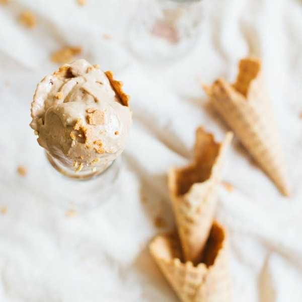 2-Ingredient Banana Chocolate Ice Cream Chocolate Recipes