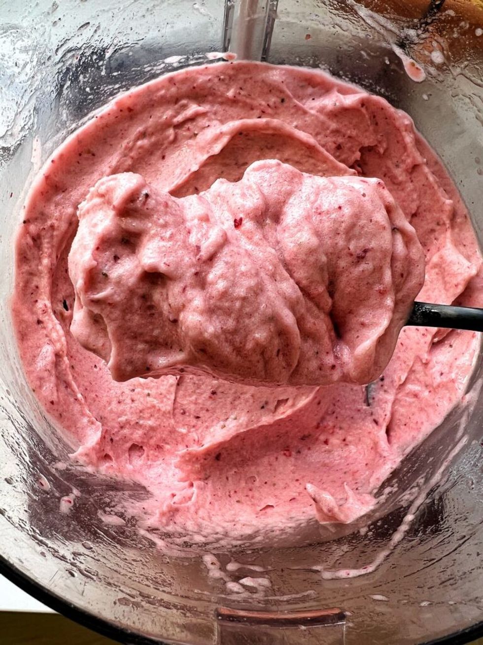2-Ingredient Strawberry Banana Ice Cream