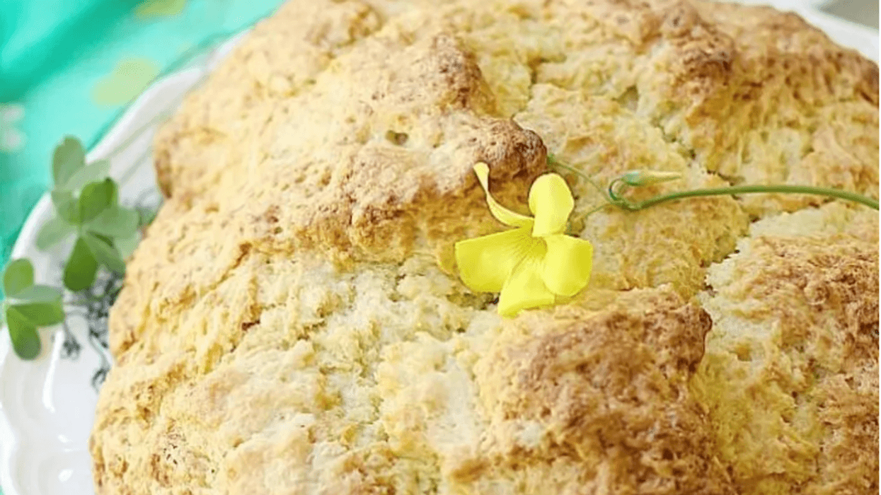 22 Irish Bread Recipes for the Ultimate St. Paddy’s Feast (Most Are Yeast-Free!)