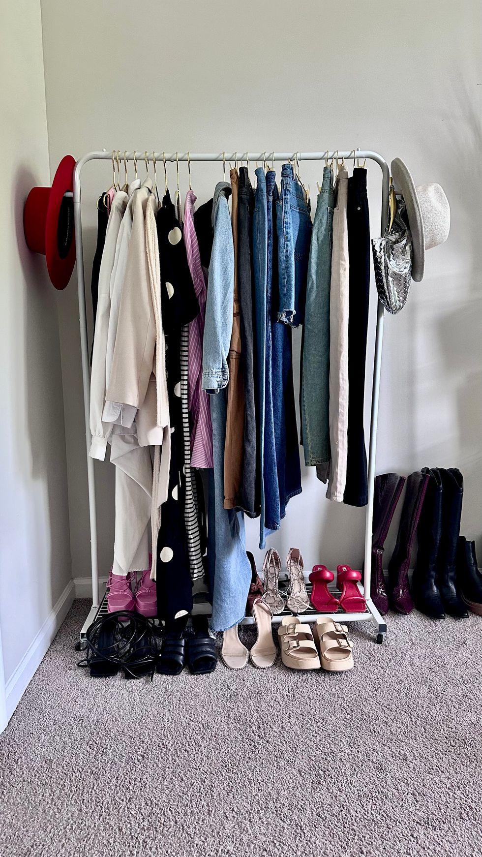 $28 white clothing rack