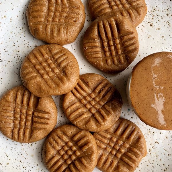 3-Ingredient No-Bake Peanut Butter Cookies