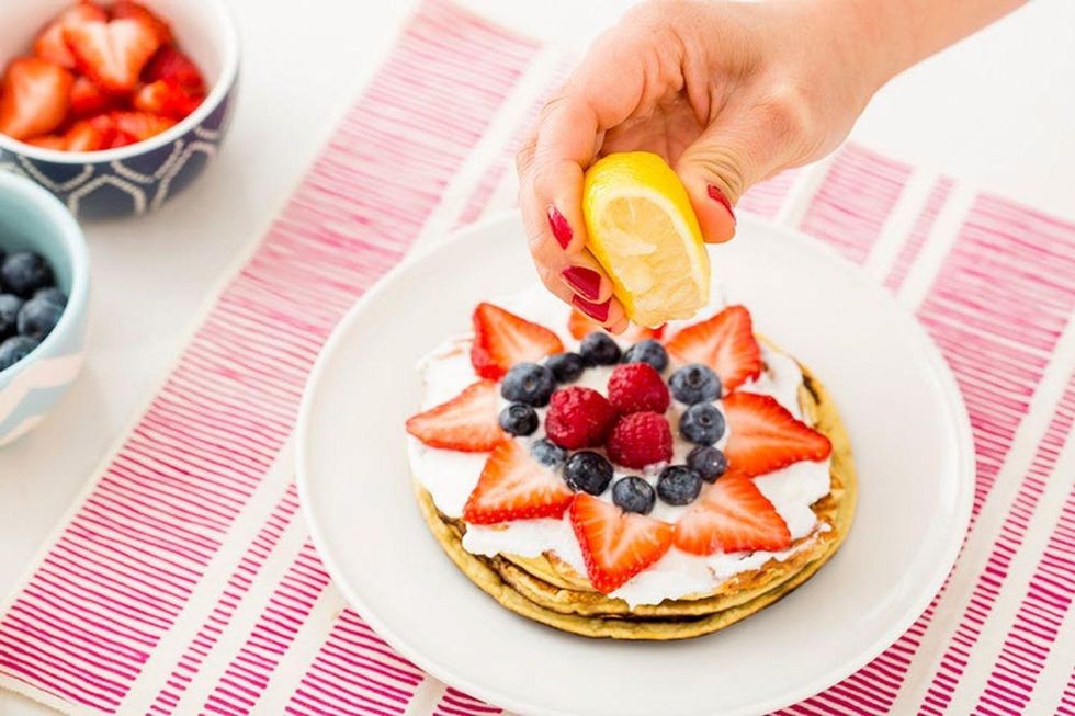 3-Ingredient Protein Pancakes