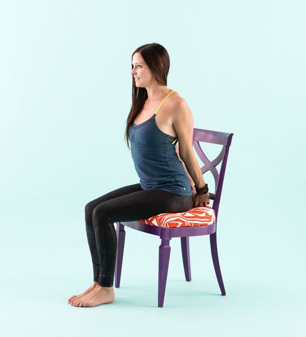 3-Yoga_Poses_Small_Spaces_16