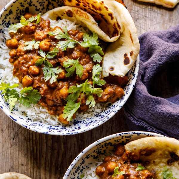 30-Minute Indian Pumpkin Butter Chickpeas