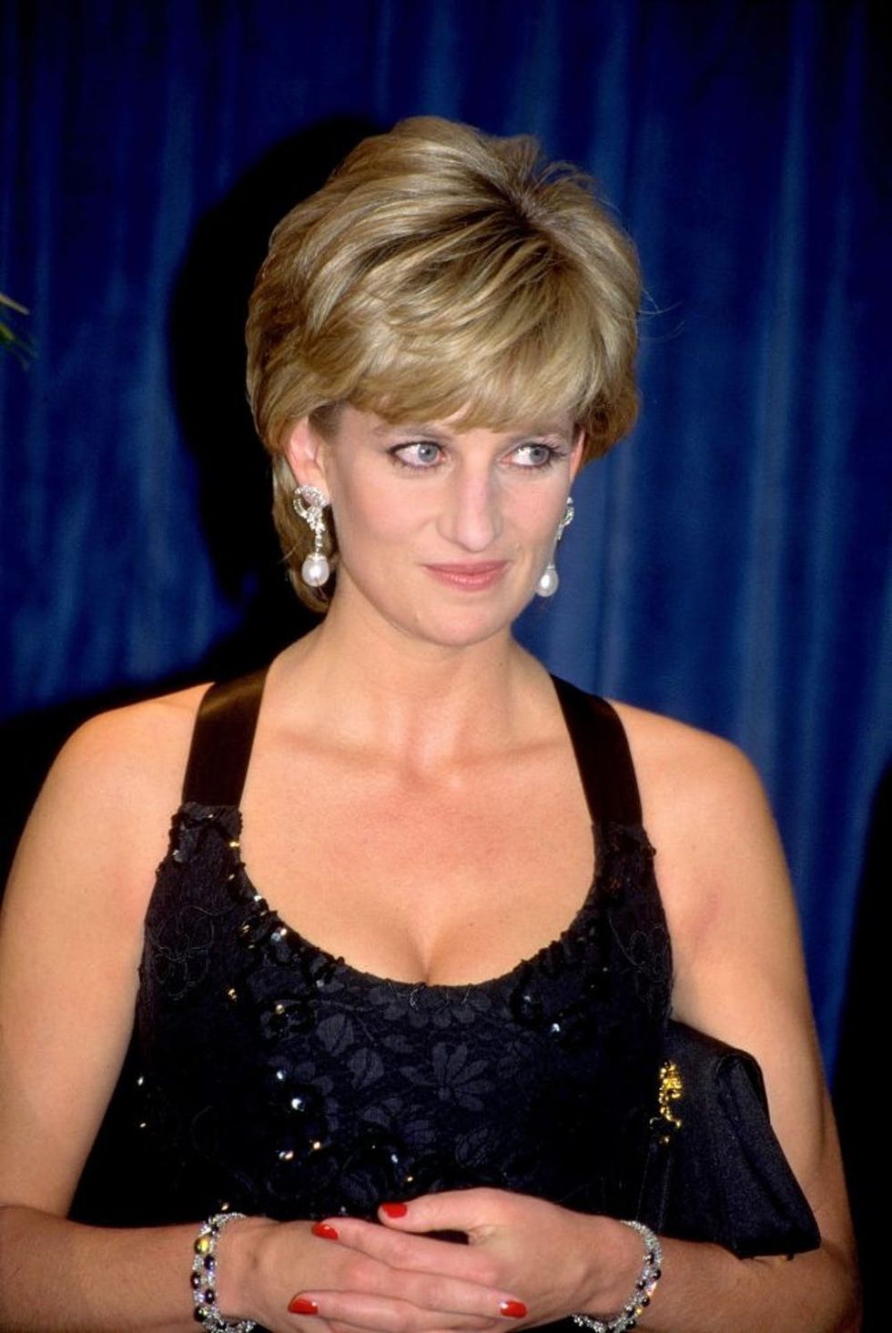 384359 01: UNDATED FILE PHOTO: Princess Diana. (photo by Newsmakers)