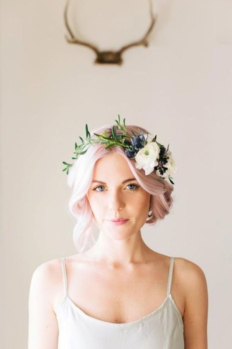 11 Beautiful Winter Flower Crowns for Your Wedding - Brit + Co