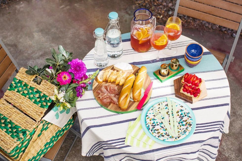 4-Outdoor-Date-Night-Ideas