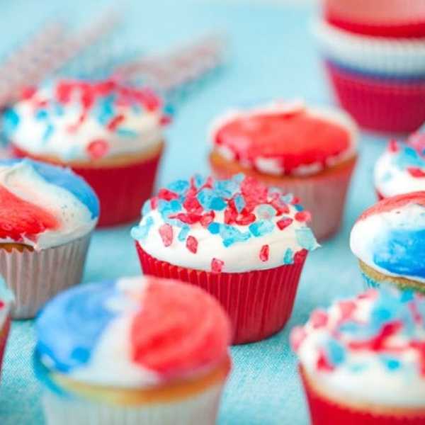 4th of July Dessert Recipes Firecracker Cupcakes