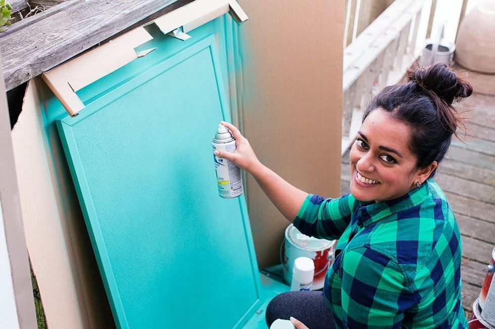 5-Bulletin-Board-Spray