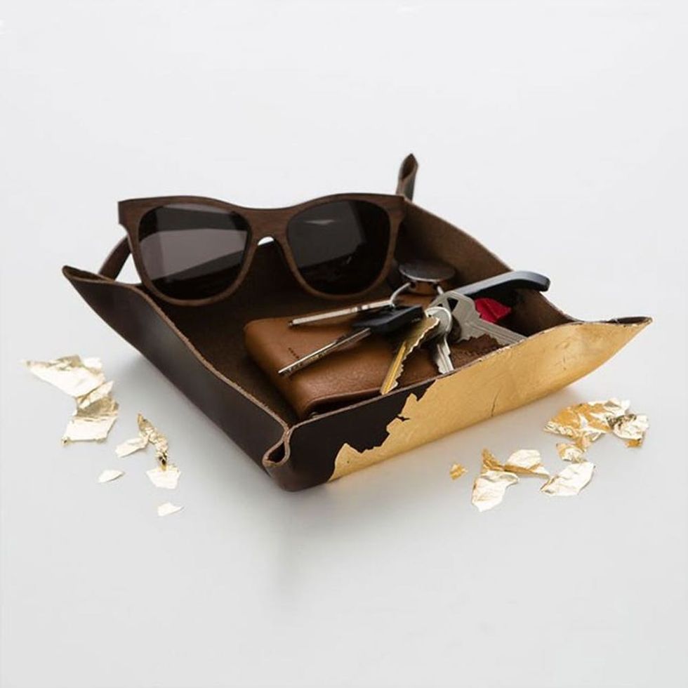 6-gold-foil-leather-organizer