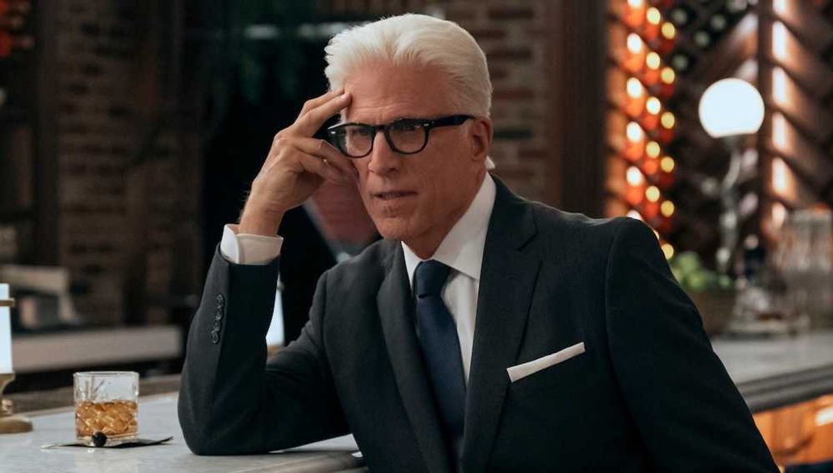 a man on the inside season 2