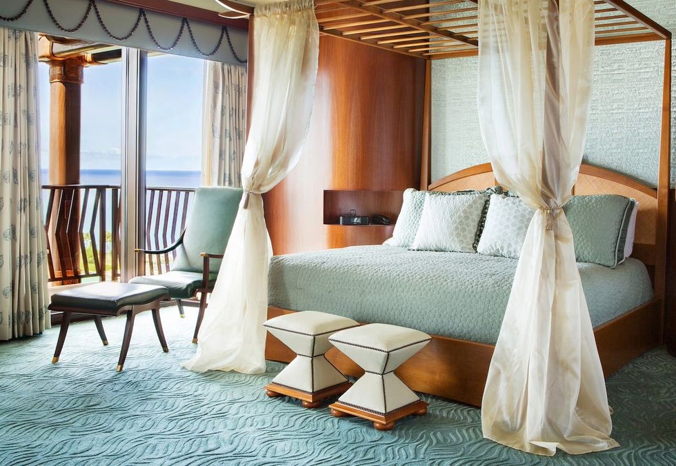 A one-bedroom suite at Disney Aulani
