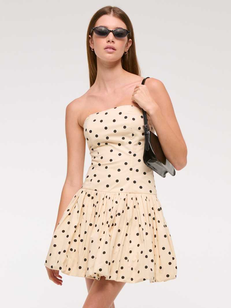 9 Charming Bubble Dresses For The Trendiest Spring Looks - Brit + Co 9 Charming Bubble Dresses For The Trendiest Spring Looks - Brit + Co
