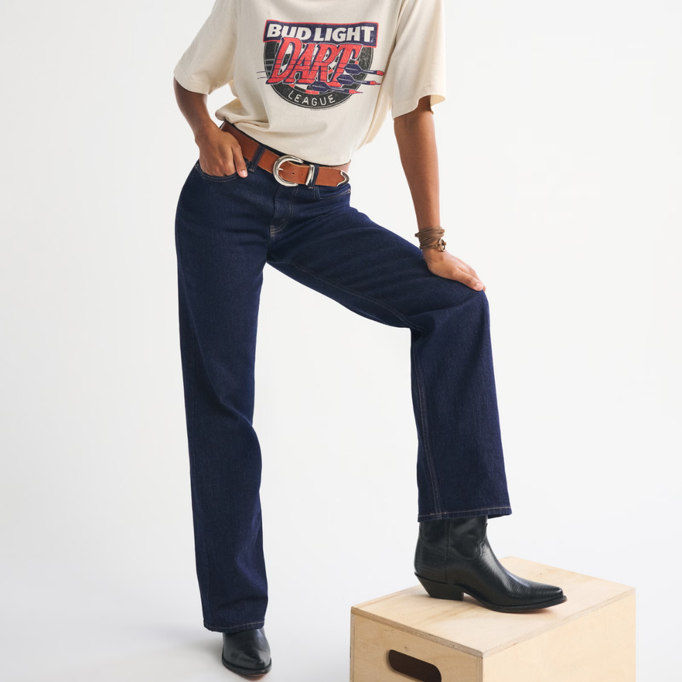 Abercrombie & Fitch Curve Love High Rise 90s Relaxed Jean