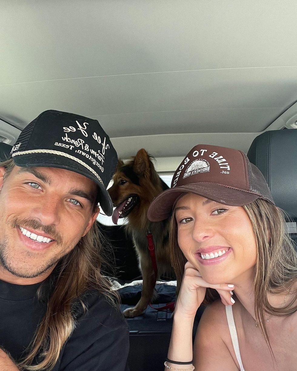 Abigail Heringer & Noah Erb