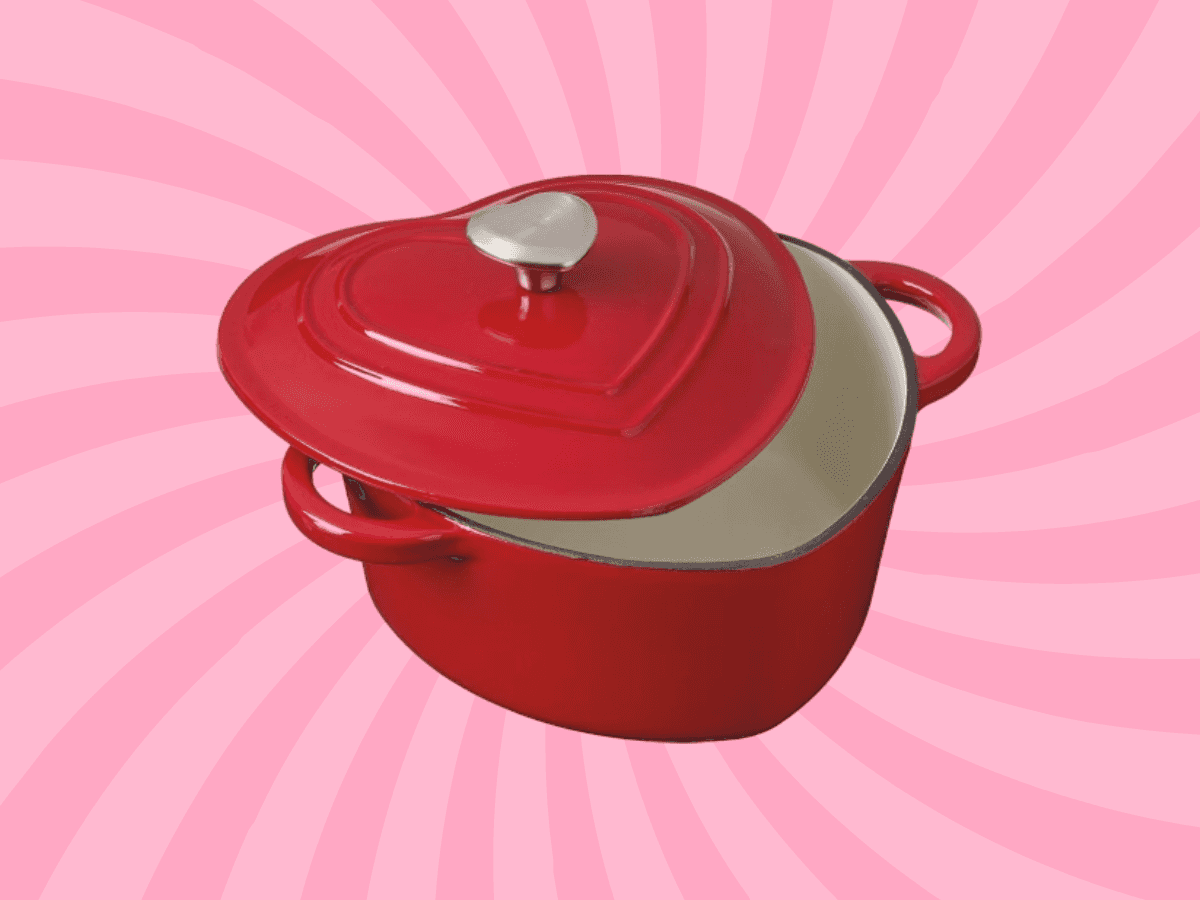 Aldi Crofton 2-Quart Heart Shaped Dutch Oven Le Creuset Dupe