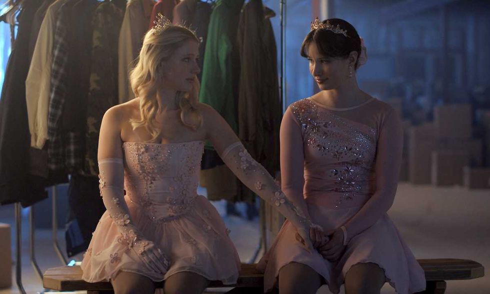 Alexandra Beaton as Elise Russo