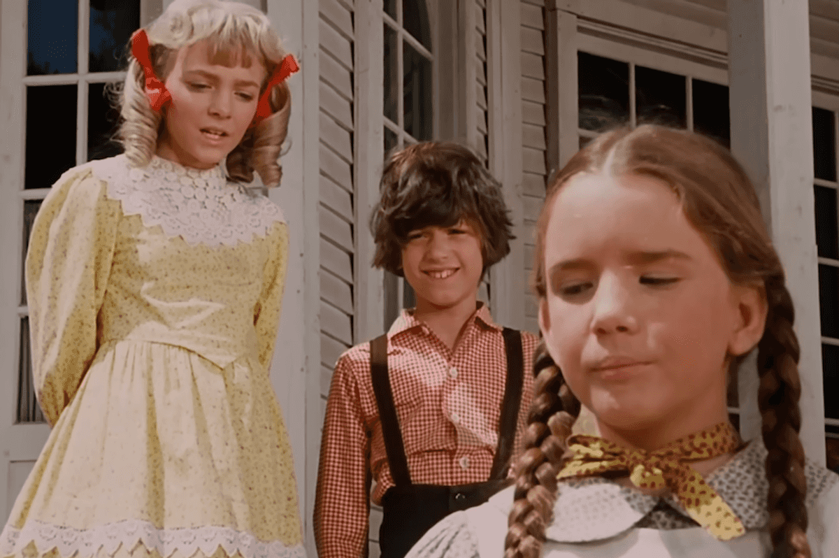 Alison Arngrim as nellie oleson