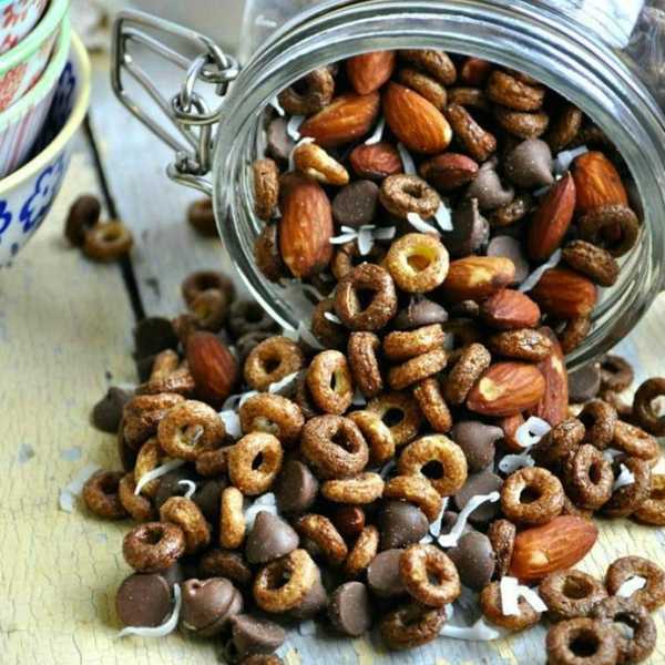 Almond Joy Snack Mix