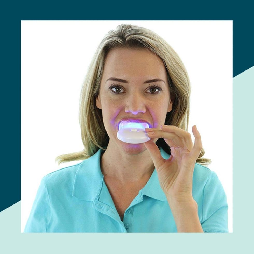 Amazon - AuraGlow Teeth Whitening Kit