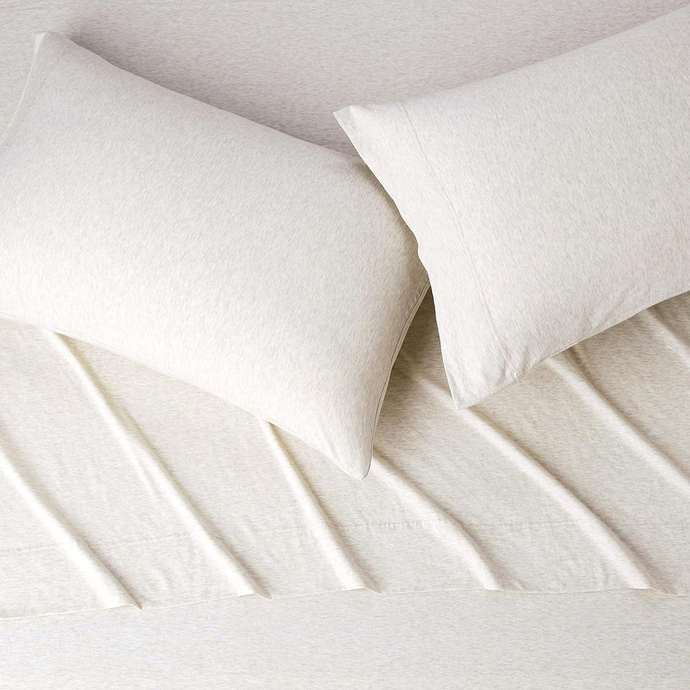 Amazon Basics Cotton Jersey 4-Piece Bed Sheet Set
