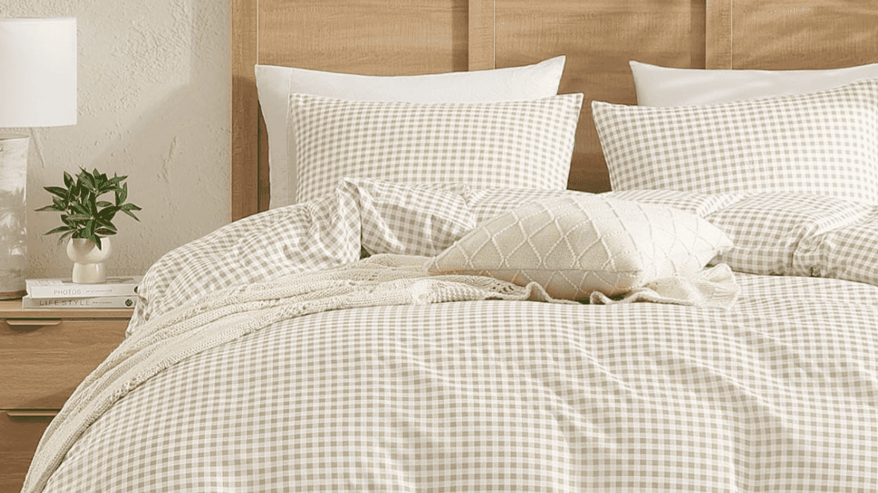 Amazon Big Spring Sale Deals On Bedding Essentials