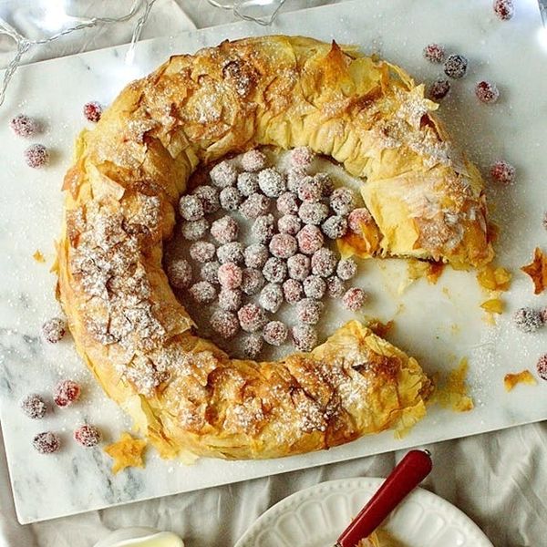 Apple and Mincemeat Filo Wreath christmas desserts
