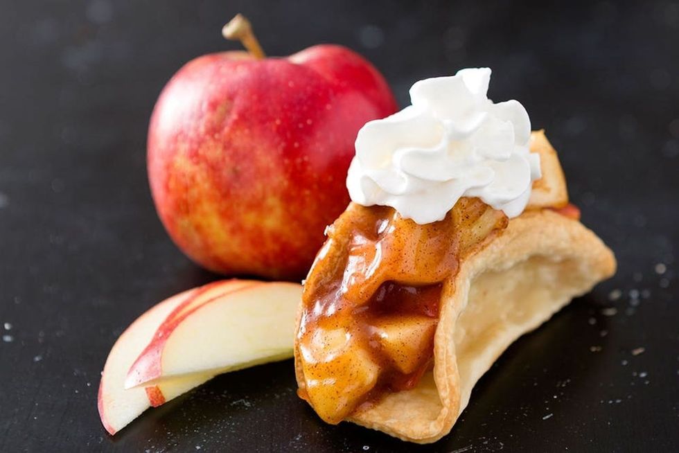 Apple Pie Tacos