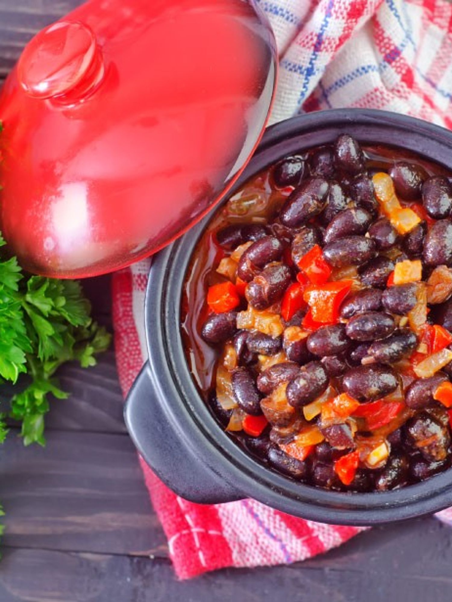 Apple, Pumpkin, and Black Bean Chili