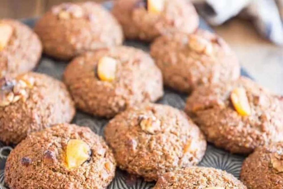 Apricot Bulgur Muffins