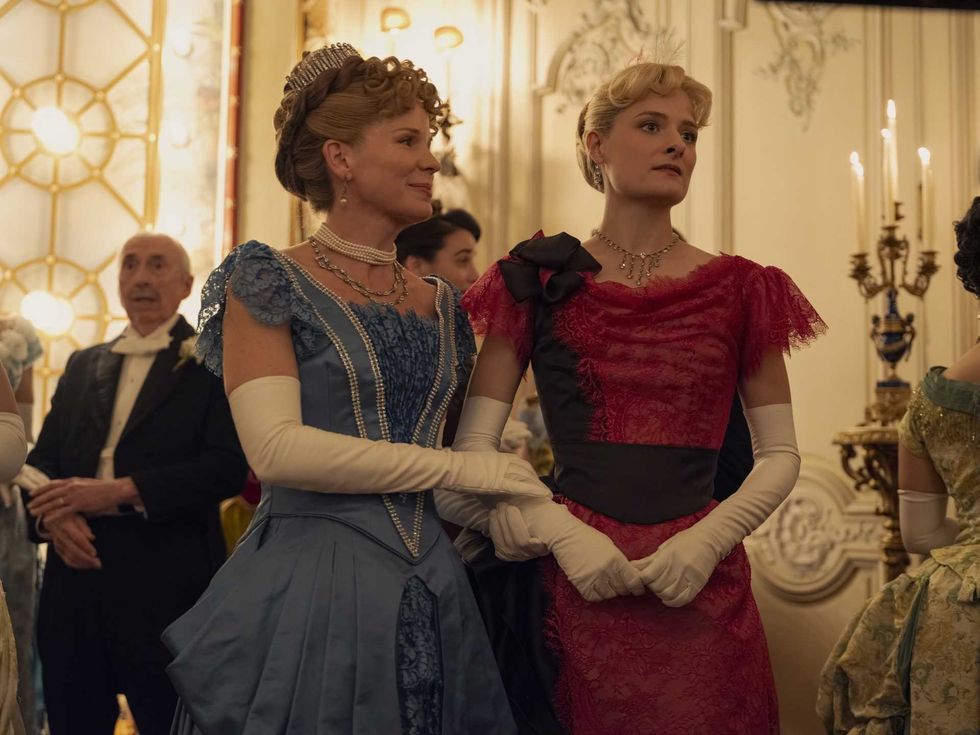 Aurora Fane played byKelli O'Hara