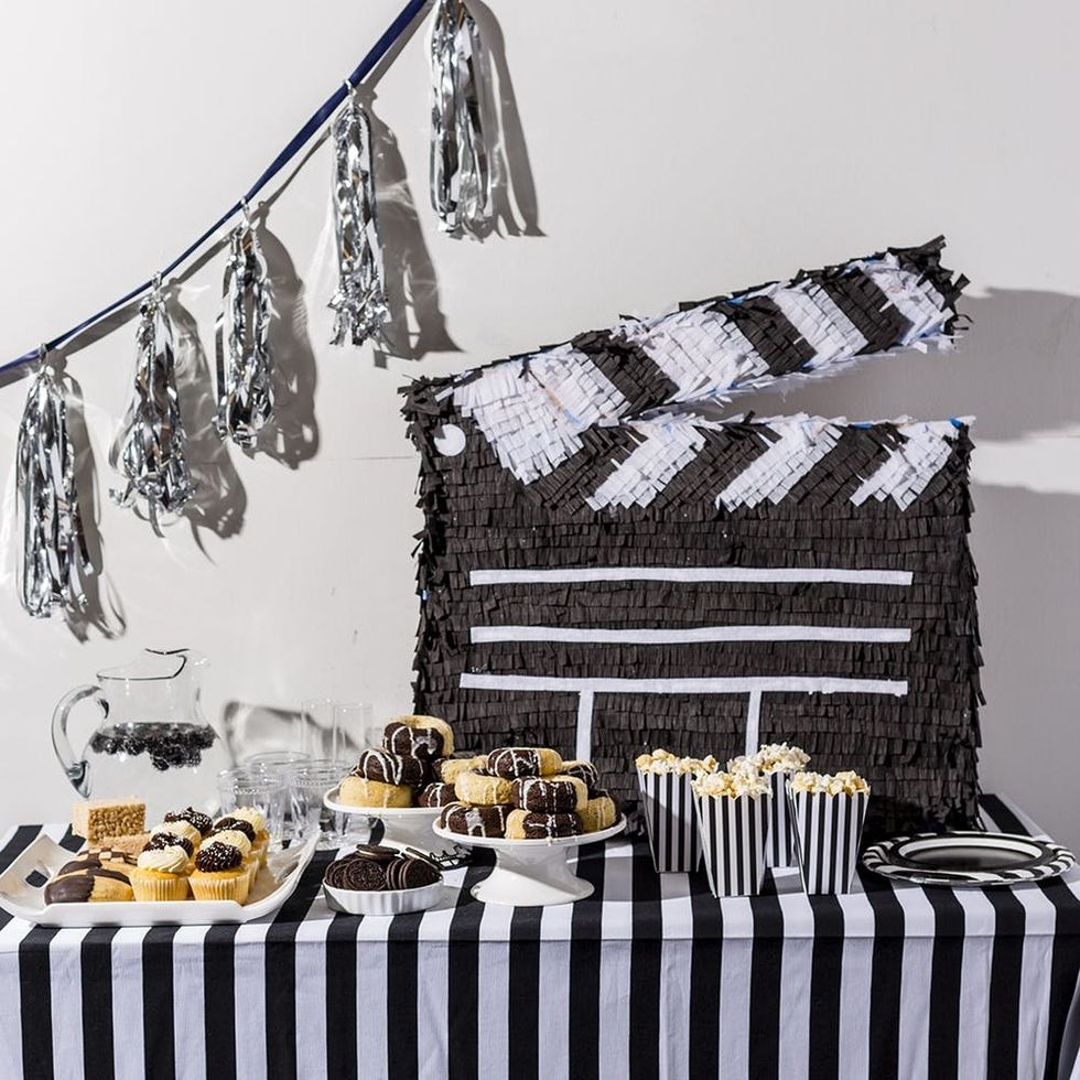 B&W_Donuts_Oscars_025