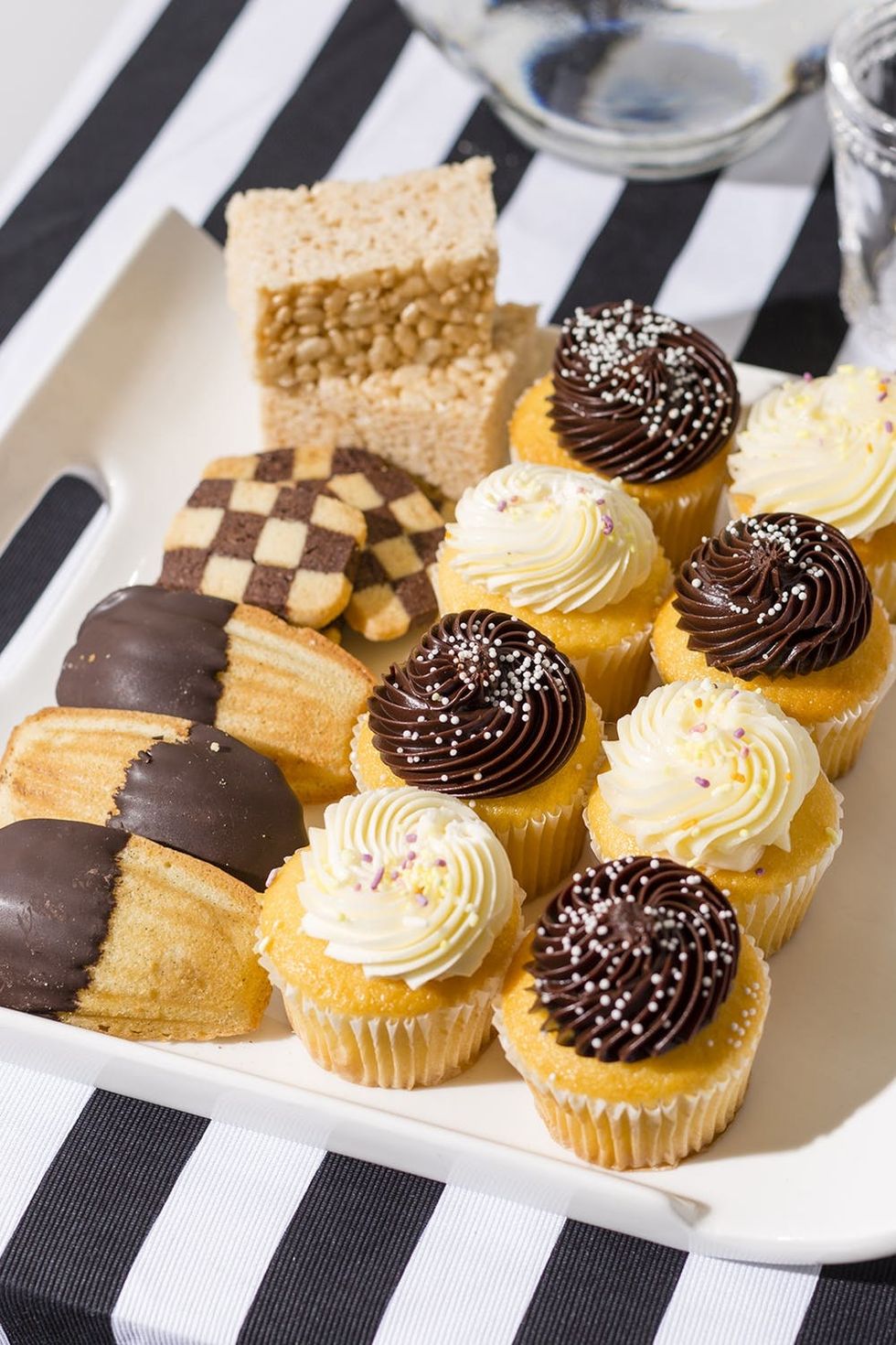 B&W_Donuts_Oscars_036