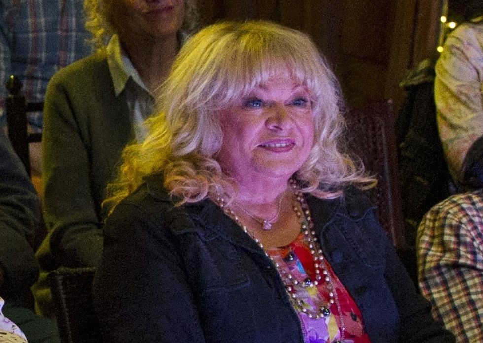 babette sally struthers