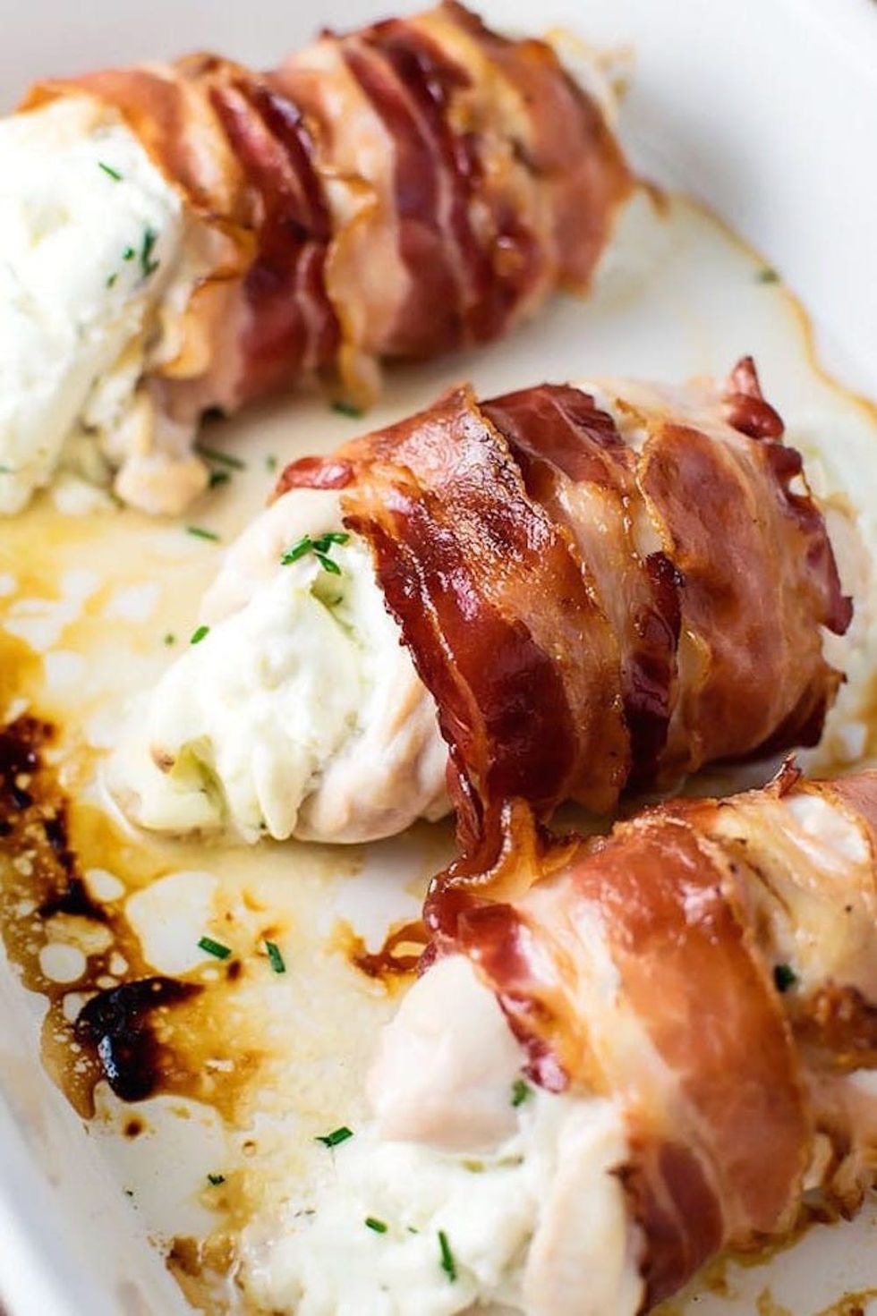 Bacon-Wrapped-Cream-Cheese-Stuffed-Chicken-1b1