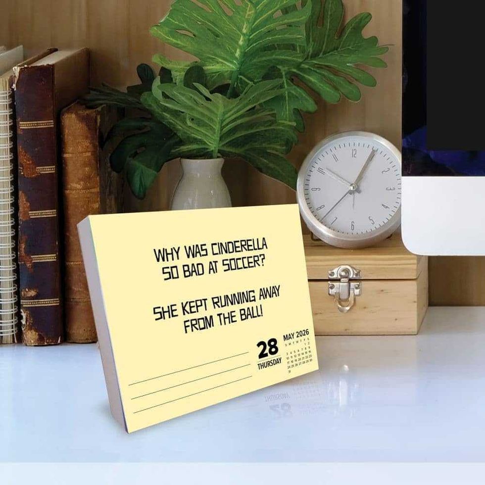 Bad Dad Jokes Desk Calendar