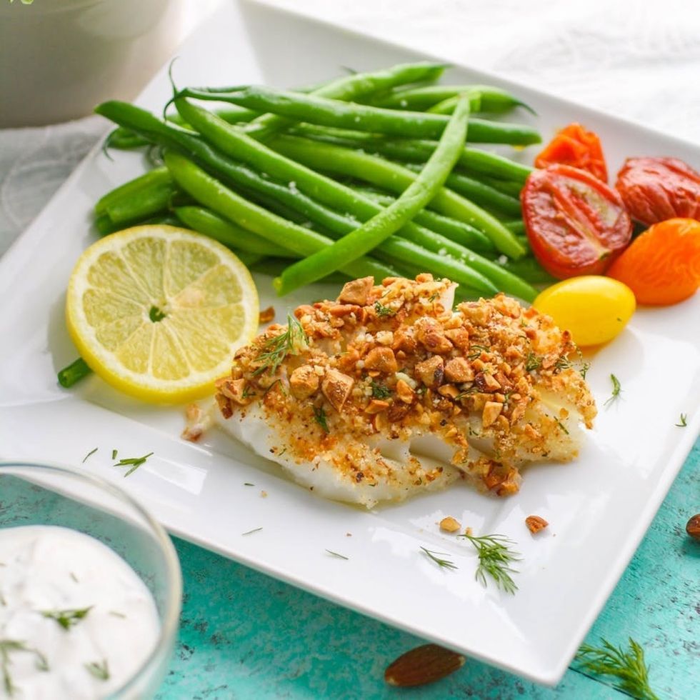 Baked Almond-Crusted Cod