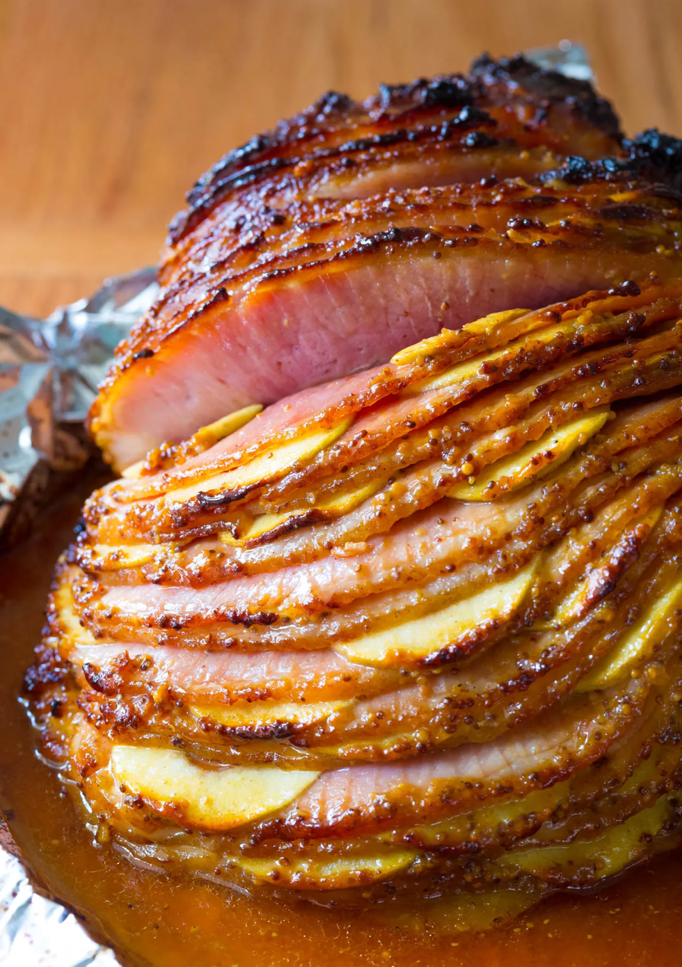 Baked Ham With Honey Mustard And Apples