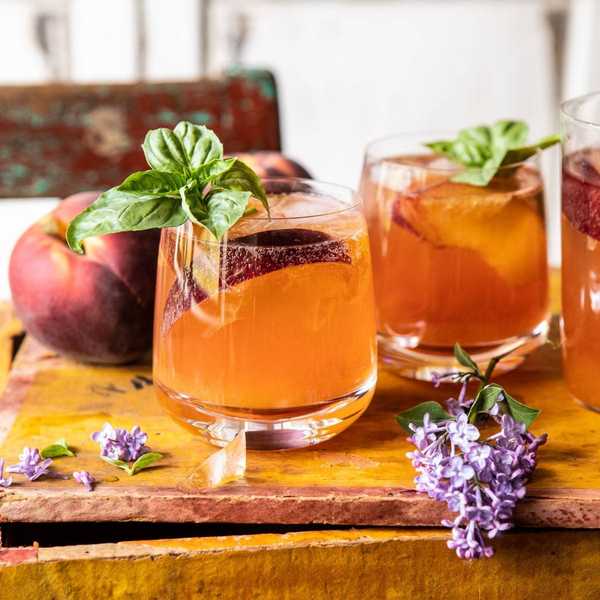 Balsamic Peach Spritz
