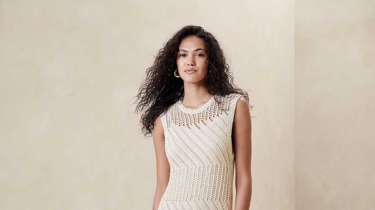 8 Banana Republic Dresses I Want To Wear All Summer Long - Brit + Co 8 Banana Republic Dresses I Want To Wear All Summer Long - Brit + Co