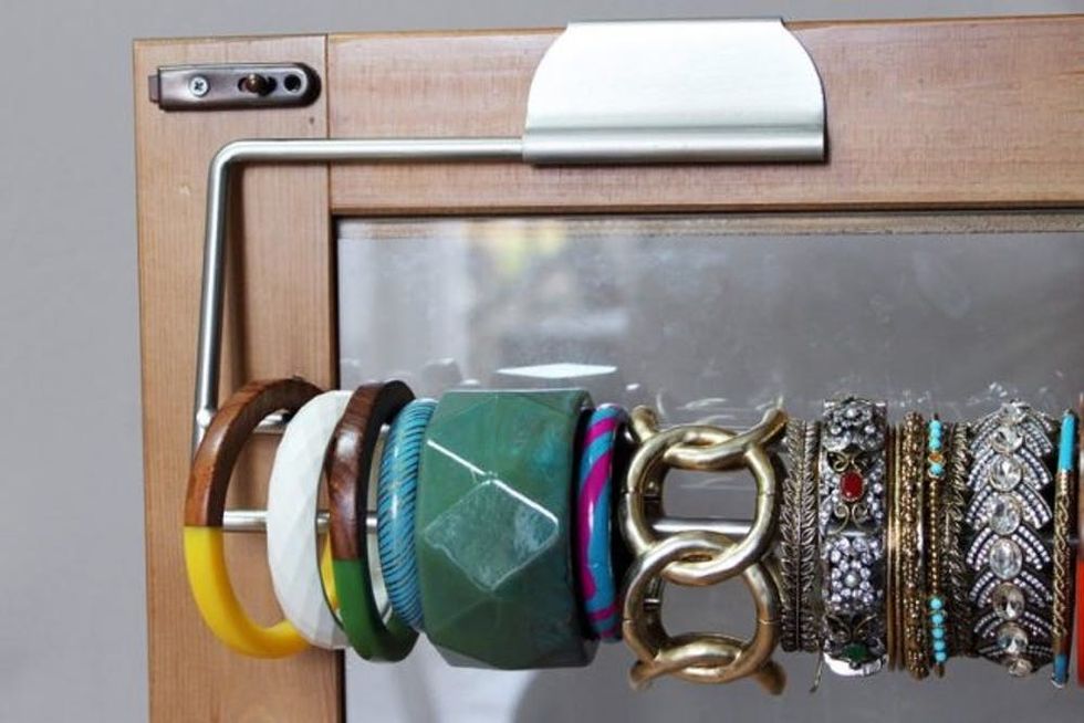 bangles-on-paper-towel-holder