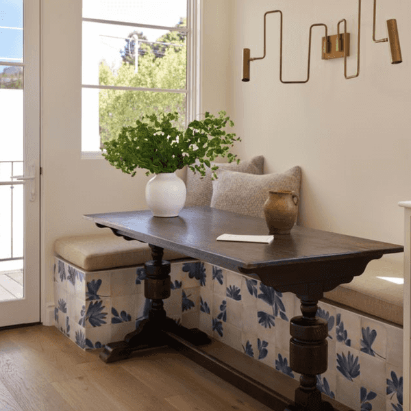 banquette kitchen design