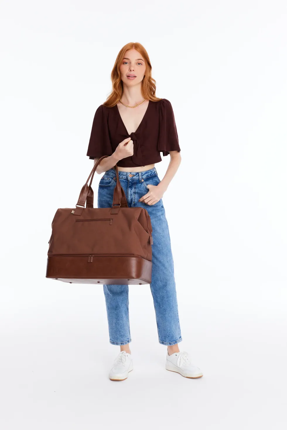 beis weekender bag